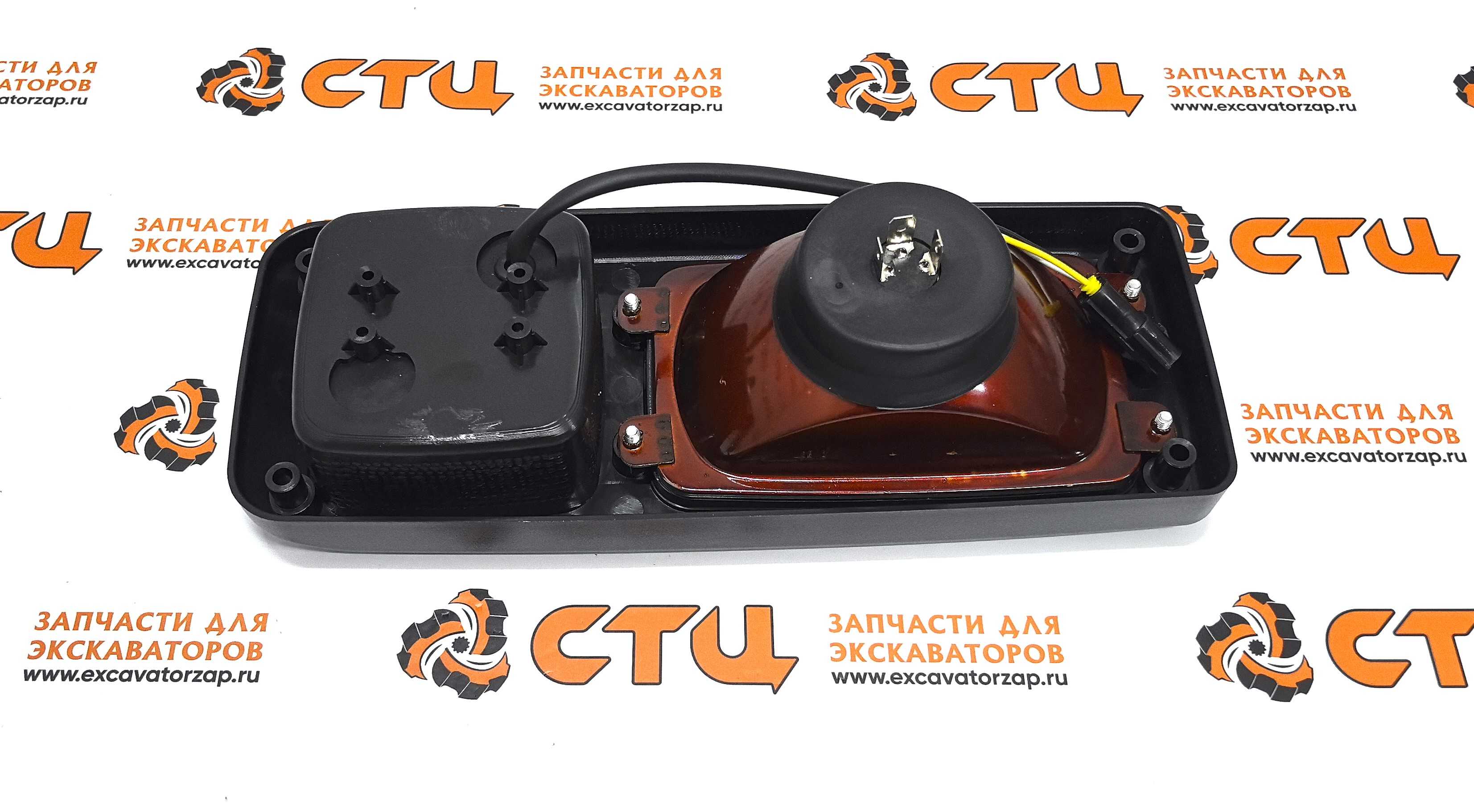 Блок-фара левая 21Q4-10350 экскаватора Hyundai R180W-9S (на все серии 9S)