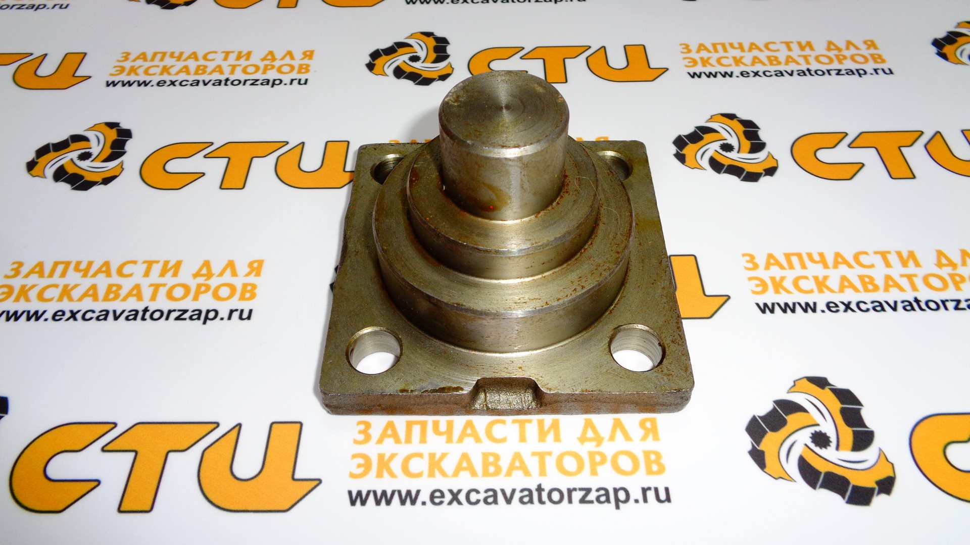 Шкворень верхний 119-7038, 1197038 переднего моста экскаватора погрузчика CAT428B, CAT428C, CAT428D